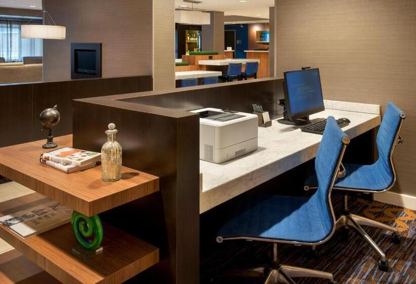 酒店 Courtyard Binghamton