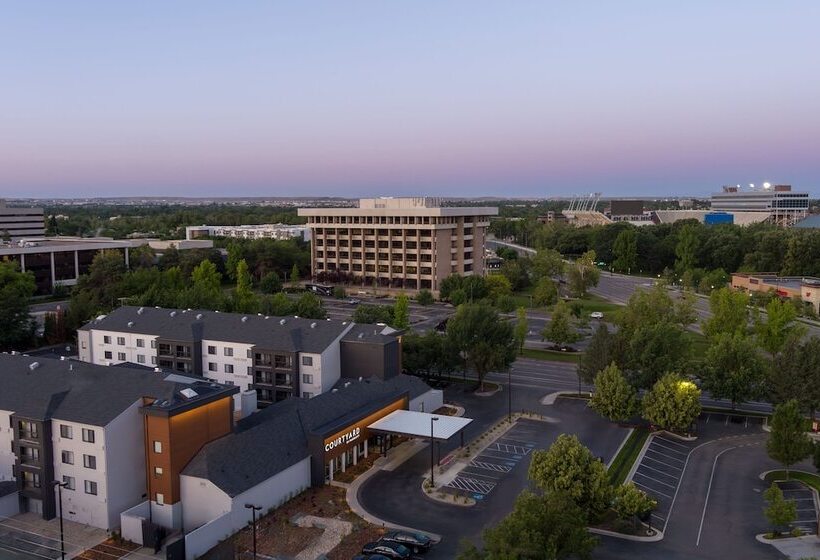 בית מלון כפרי Courtyard Boise Downtown