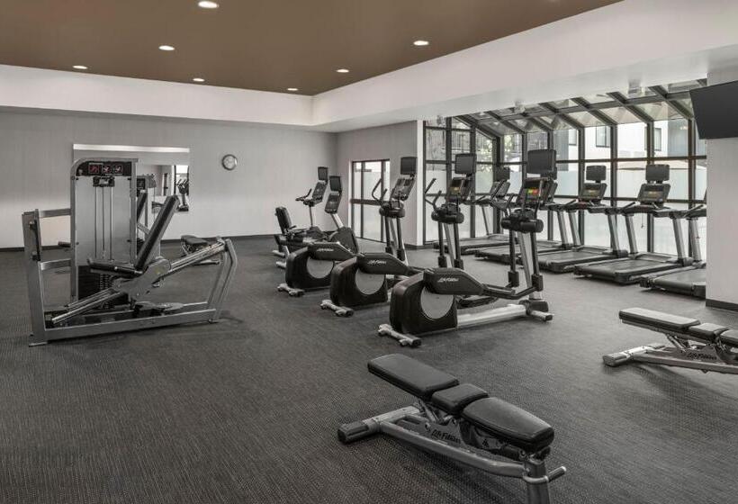 בית מלון כפרי Courtyard Boise Downtown