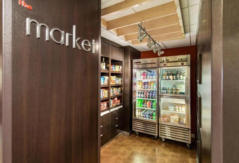 فندق Courtyard By Marriott Bryan College Station