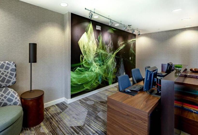 فندق Courtyard By Marriott Bryan College Station