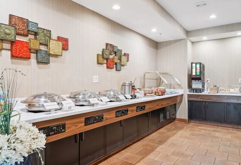 فندق Courtyard Burlington Williston