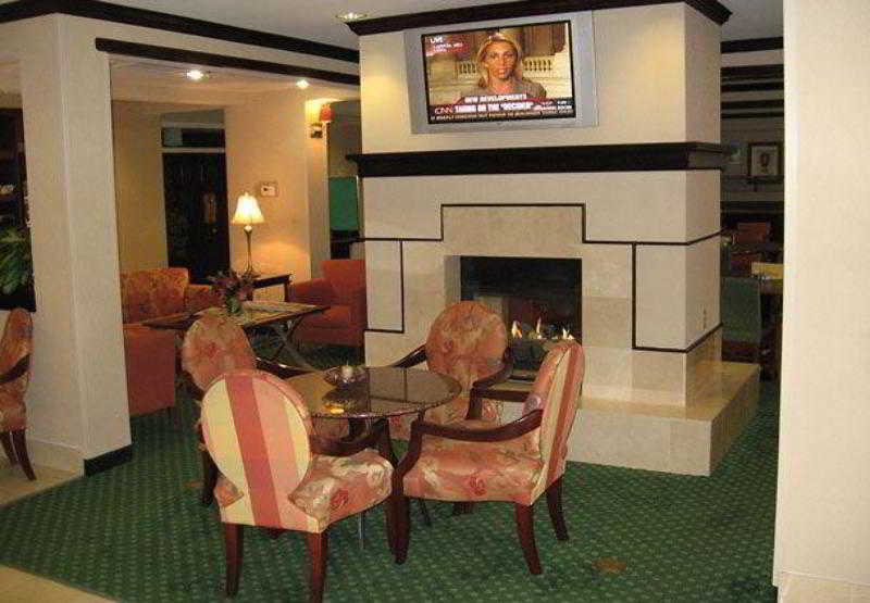 فندق Courtyard by Marriott Atlanta Six Flags