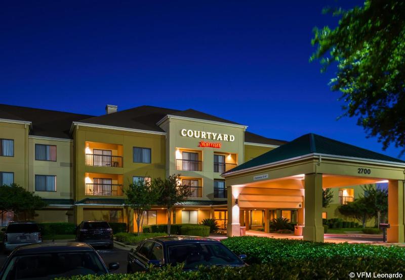 Отель Courtyard By Marriott Austin Round Rock