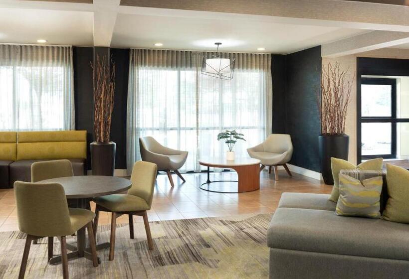 Отель Courtyard By Marriott Austin Round Rock