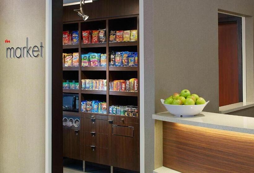 فندق Courtyard Boston Natick