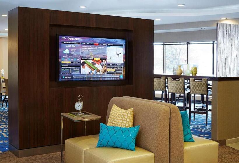 فندق Courtyard Boston Natick