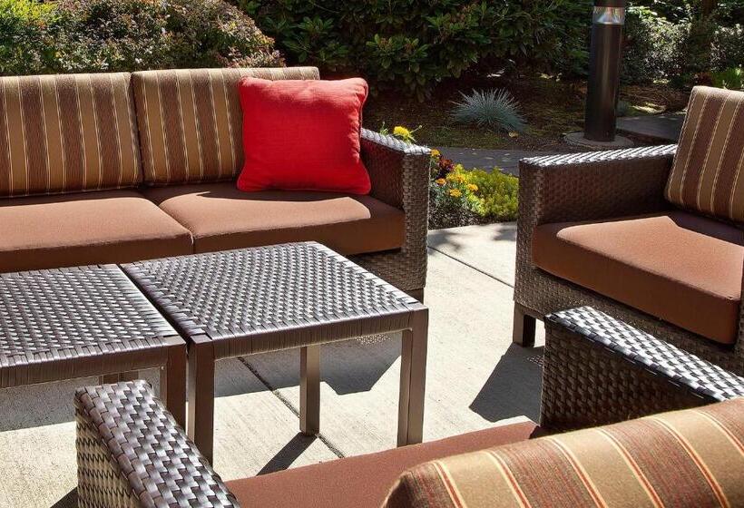 فندق Courtyard Boston Natick