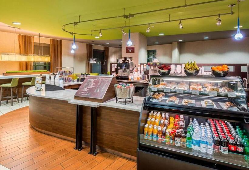 هتل Courtyard By Marriott Chattanooga Downtown