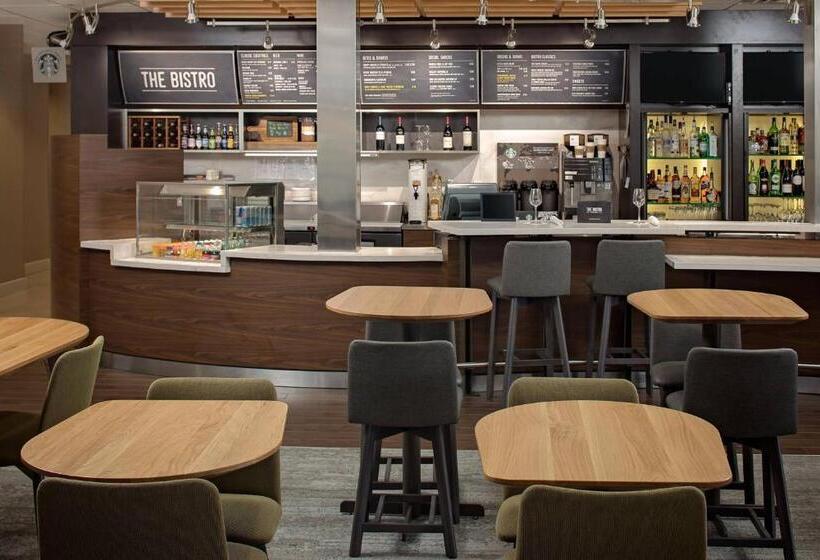 ホテル Courtyard Fort Worth I 30 West Near Naval Air Station Jrb