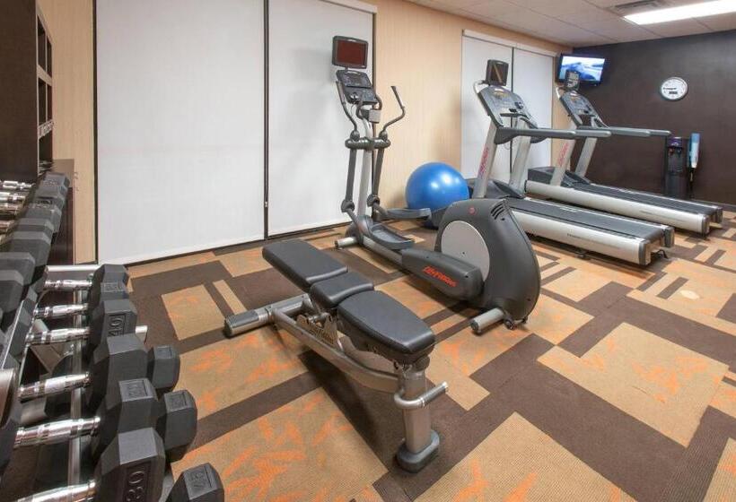 فندق Courtyard Bymarriott Albany
