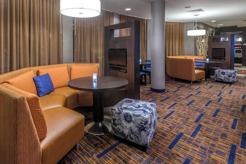فندق Courtyard Bymarriott Albany