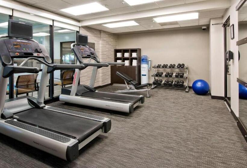 酒店 Courtyard By Marriott Charlotte Ballantyne