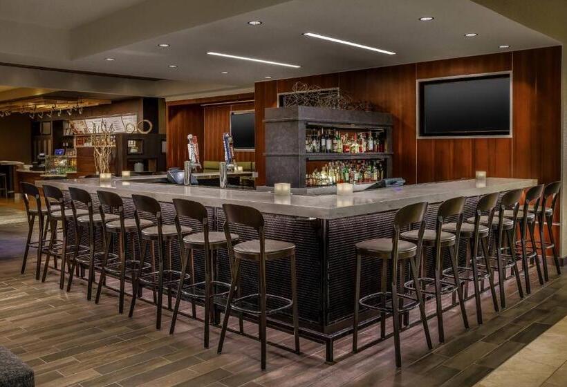 ホテル Courtyard Charlotte City Center