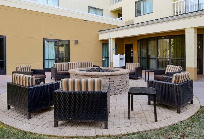 ホテル Courtyard Charlotte Gastonia