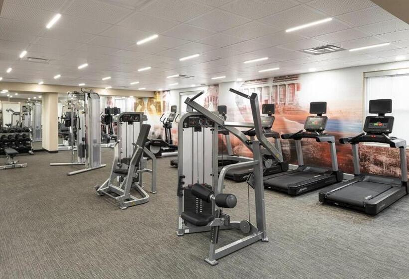 בית מלון כפרי Courtyard By Marriott Charlottesville   University Medical Center