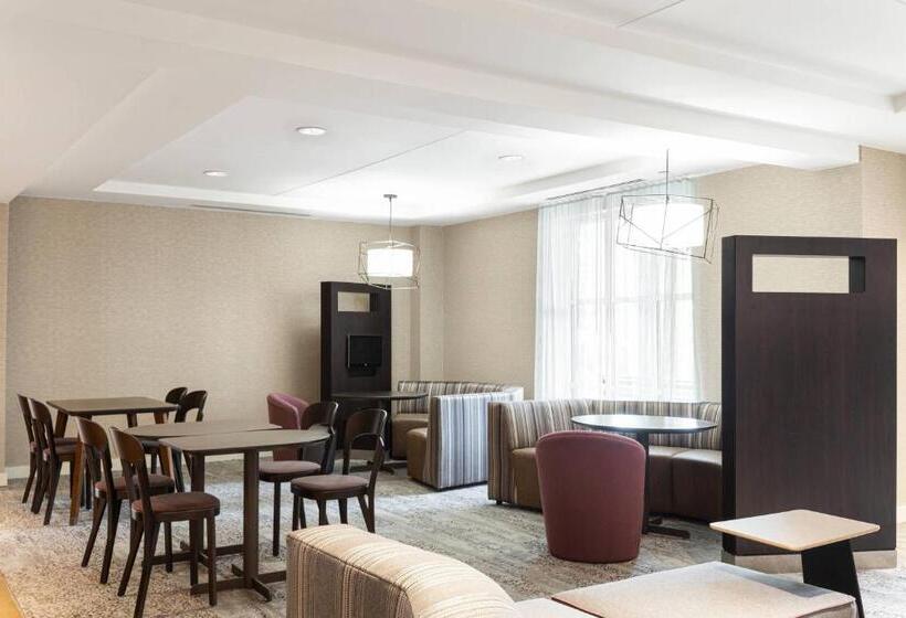 هتل Courtyard By Marriott Charlottesville   University Medical Center