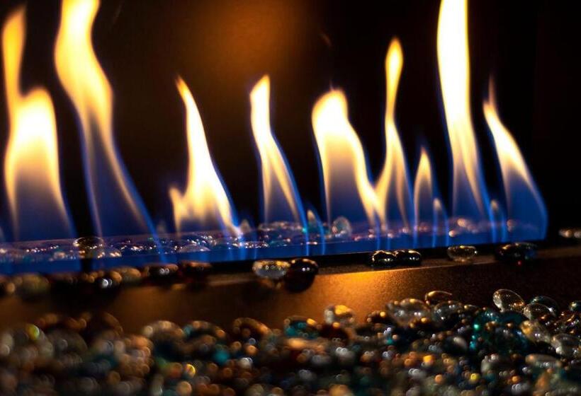 בית מלון כפרי Courtyard By Marriott Cincinnati Airport