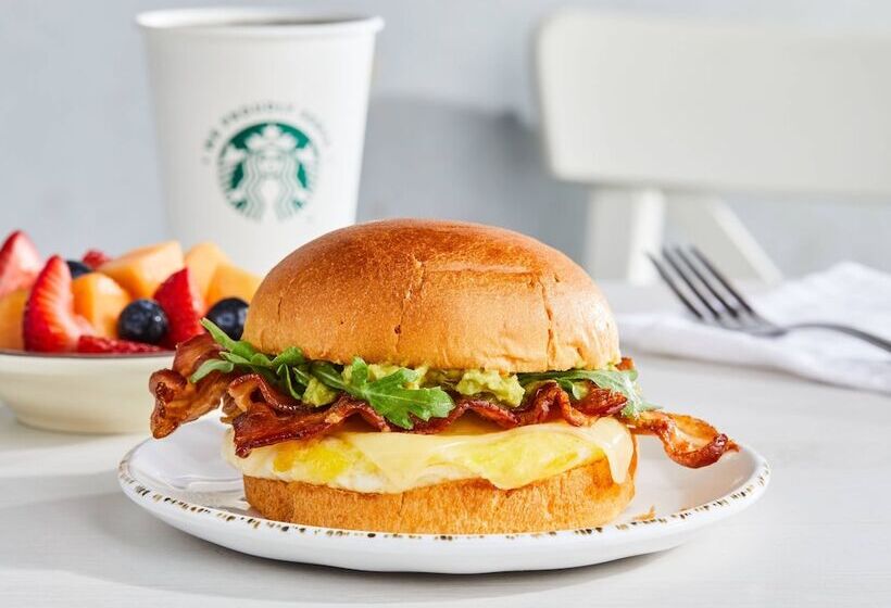 فندق Courtyard By Marriott Cleveland Willoughby