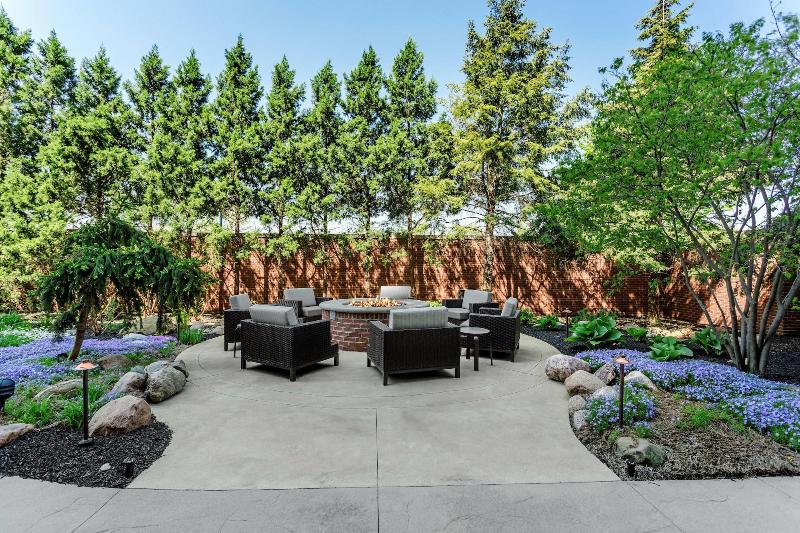 هتل Courtyard Columbus Easton