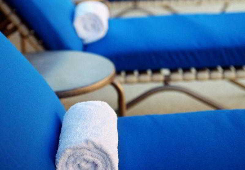 هتل Courtyard Dallas Addison Quorum Drive