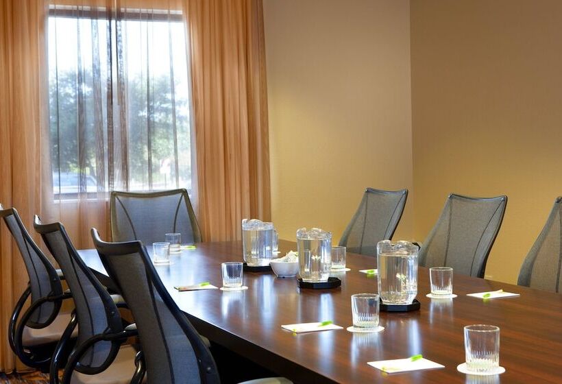 فندق Courtyard Dallas Addison Quorum Drive