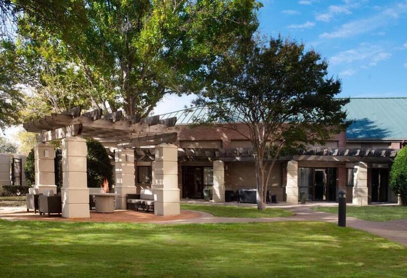 فندق Courtyard Dallas Addison Quorum Drive