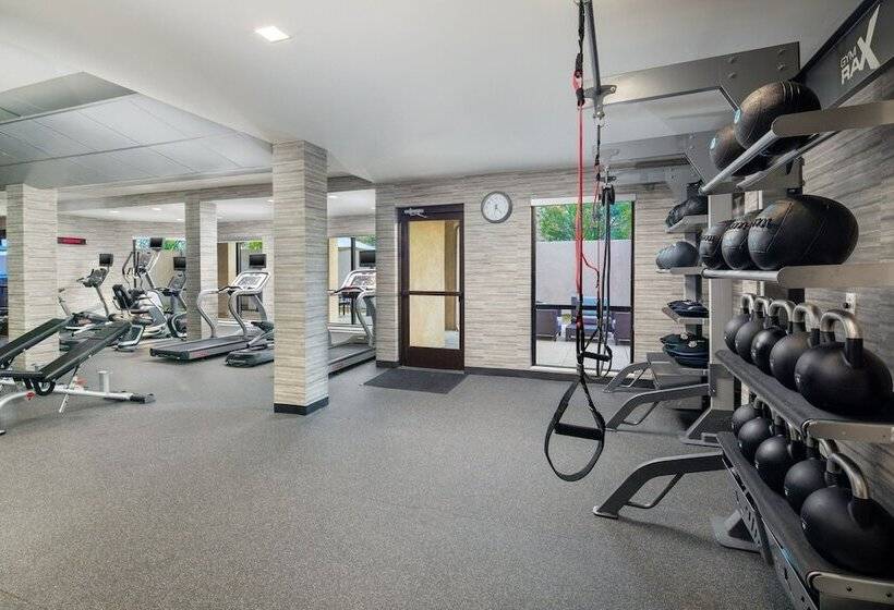 호텔 Courtyard By Marriott Dayton North