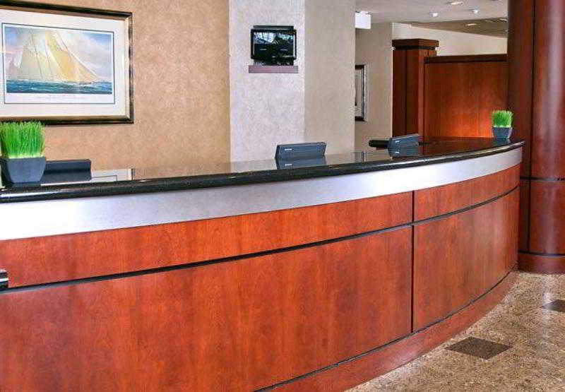 فندق Courtyard Denver South Park Meadows Mall