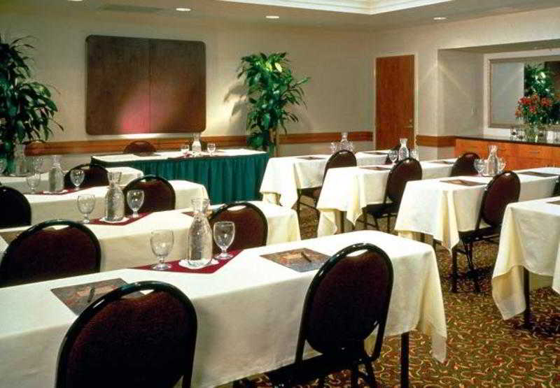 فندق Courtyard Denver South Park Meadows Mall