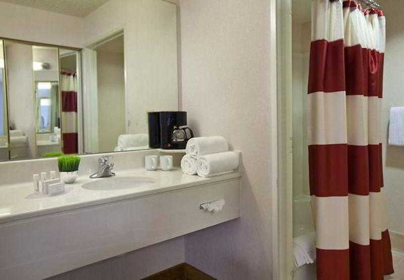 فندق Courtyard Denver South Park Meadows Mall