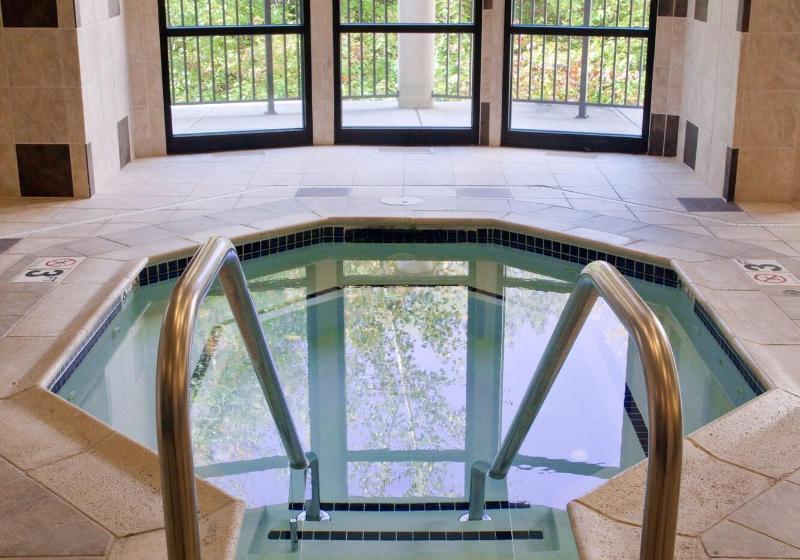 فندق Courtyard Denver South Park Meadows Mall