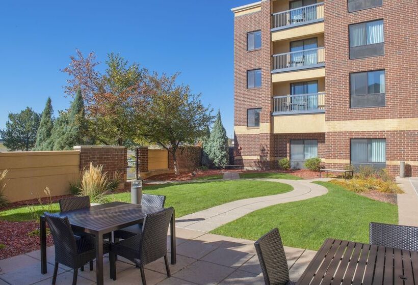 فندق Courtyard Denver South Park Meadows Mall