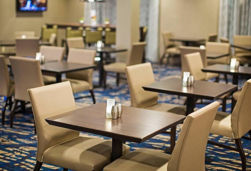 فندق Courtyard Denver South Park Meadows Mall