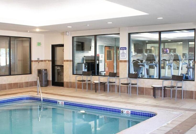 فندق Courtyard Denver South Park Meadows Mall