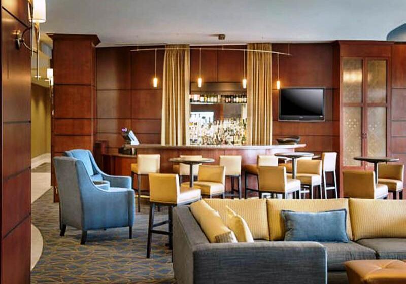 فندق Courtyard By Marriott Saratoga Springs