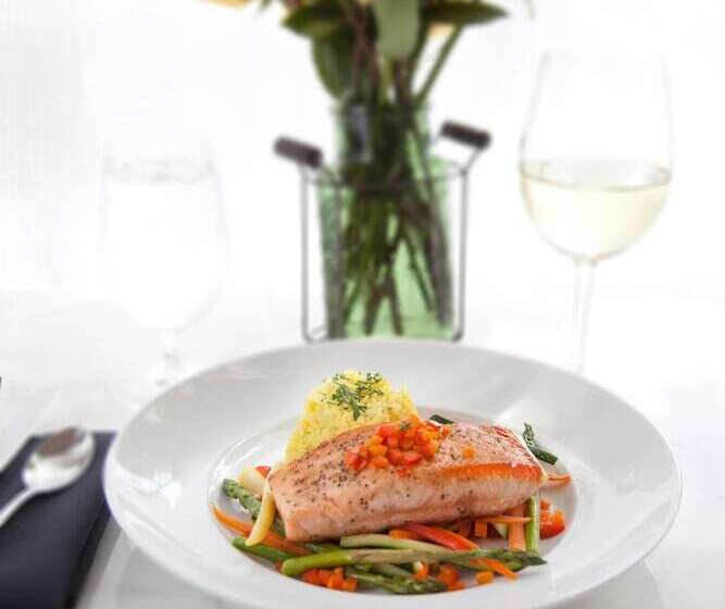 فندق Courtyard By Marriott Seattle Bellevue/downtown