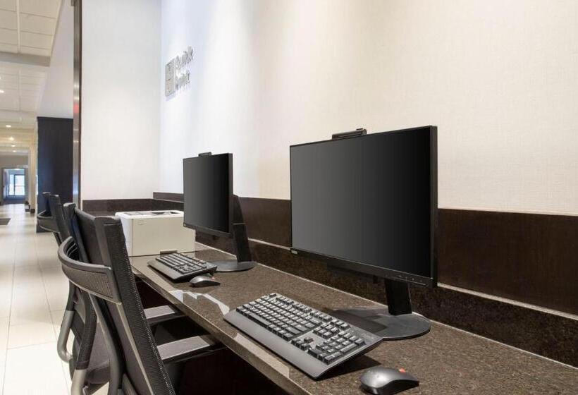 호텔 Courtyard Worcester