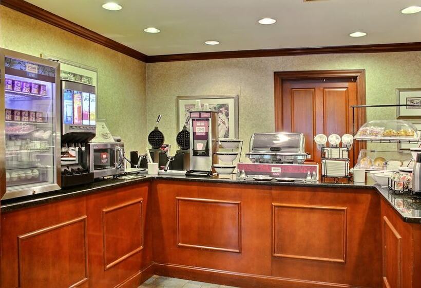 فندق Days Inn By Wyndham Austintown