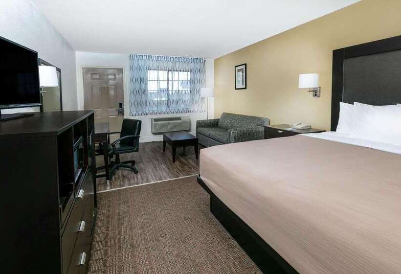 בית מלון כפרי Days Inn By Wyndham Granbury