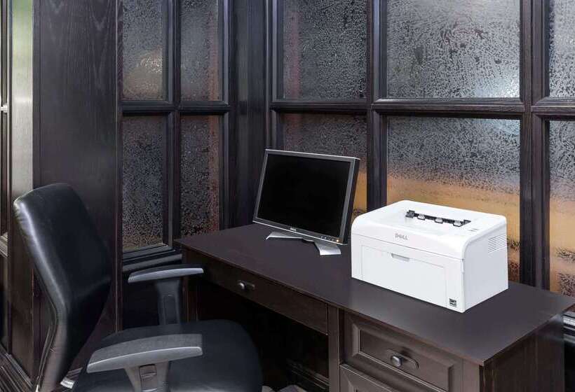 فندق Days Inn & Suites By Wyndham Jennings