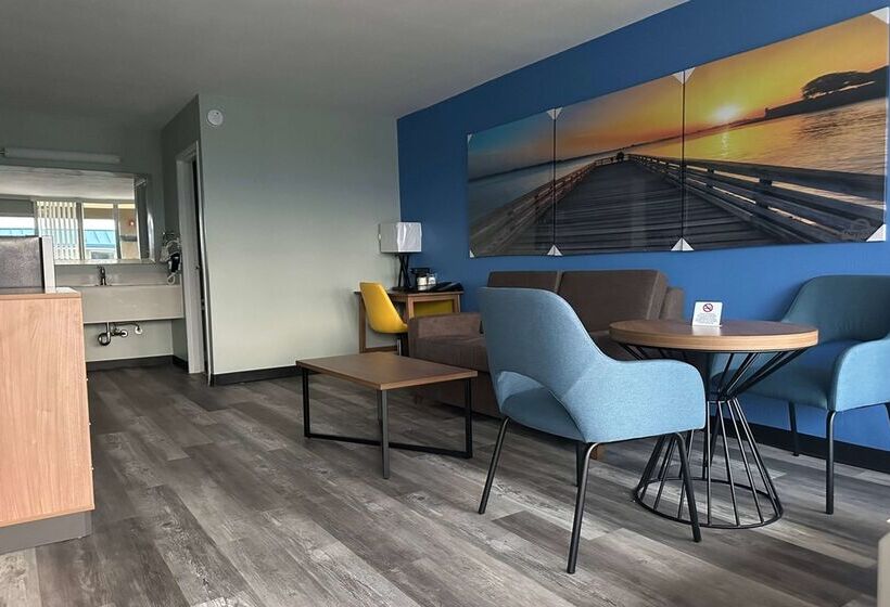 فندق Days Inn & Suites By Wyndham Jennings