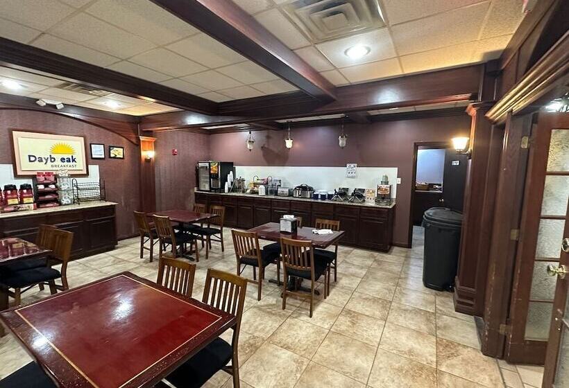 فندق Days Inn & Suites By Wyndham Jennings