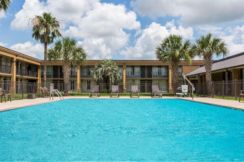 فندق Days Inn & Suites By Wyndham Jennings