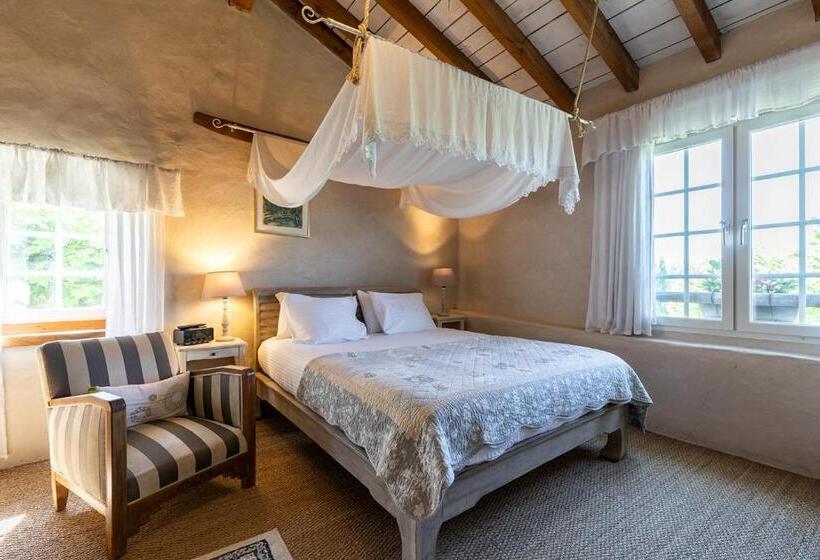 호텔 Domaine De Bassilour