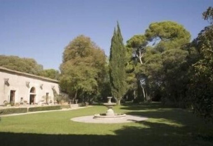 فندق Domaine Du Grand Malherbes