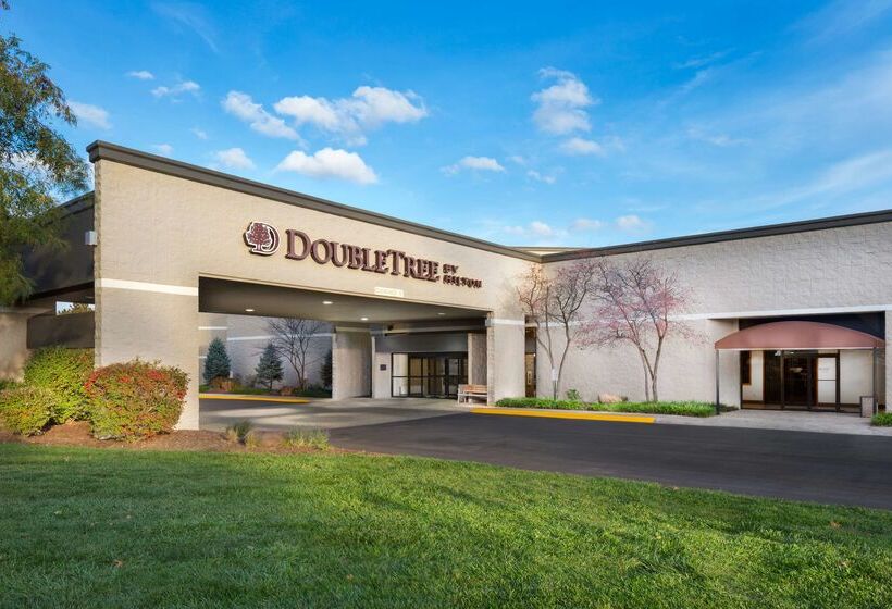 Doubletree By Hilton Hotel Lawrence