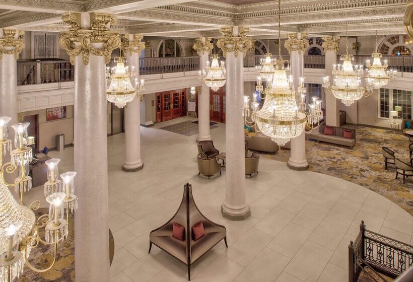 فندق Doubletree By Hilton Utica