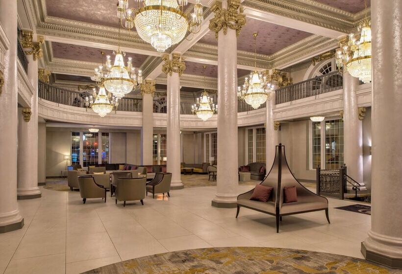 فندق Doubletree By Hilton Utica