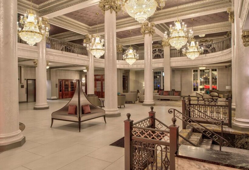 فندق Doubletree By Hilton Utica